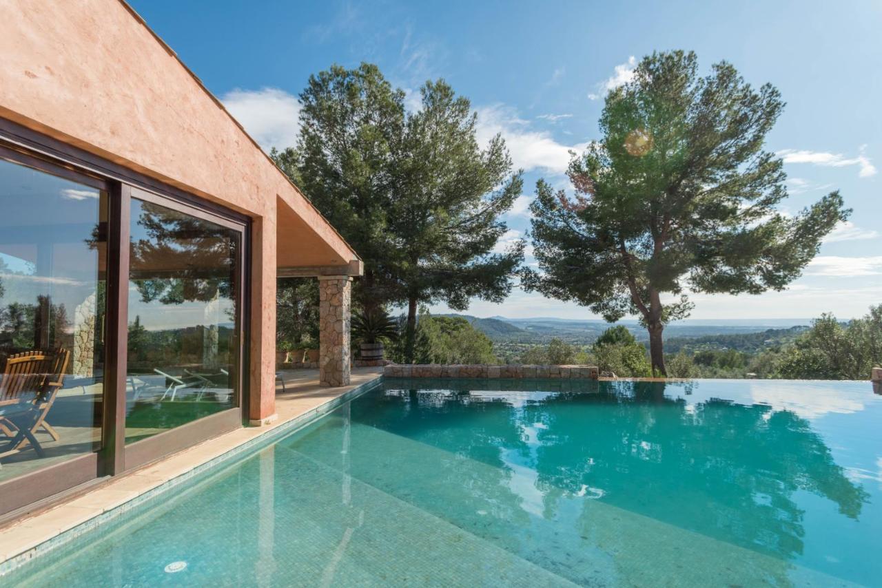 Toni Gat Villa Bunyola